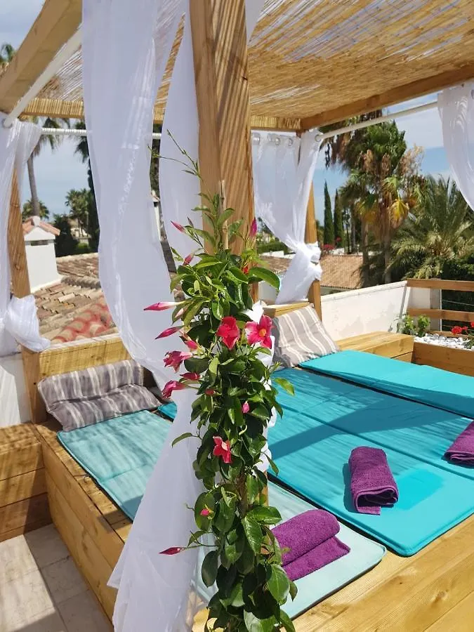 Sunset Villa Marbella - Infinity Pool & Sea View Δωμάτια σε οικογενειακή κατοικία